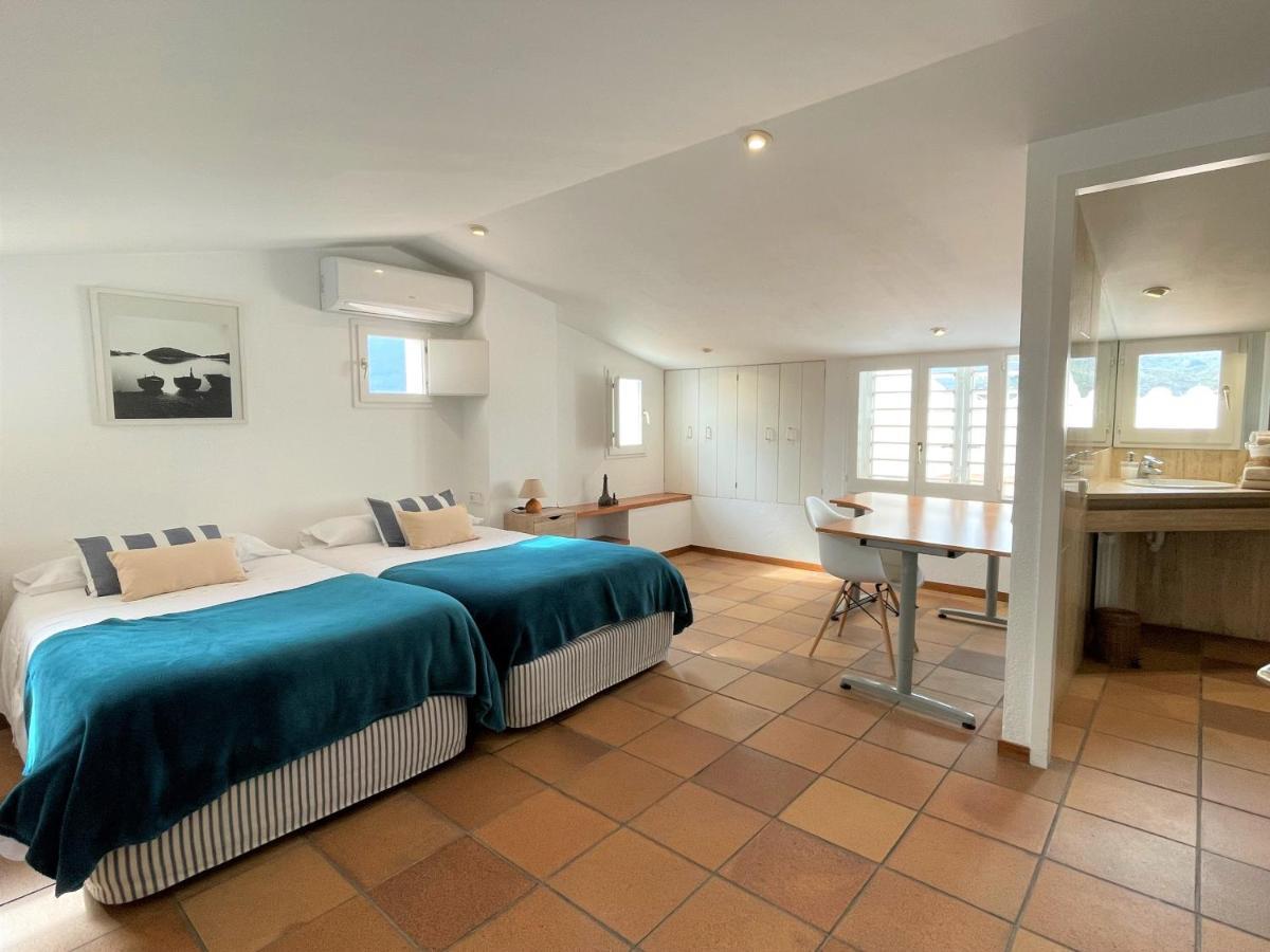 MATILLA - Apartamento con parquin Cadaques Bagian luar foto
